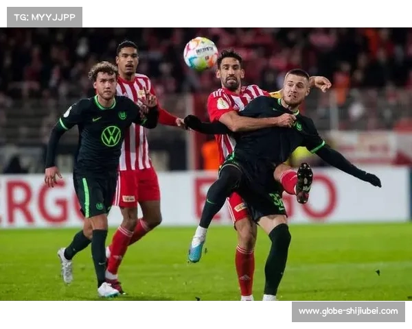 德甲焦点战：莱比锡红牛与法兰克福的火热对决与分析