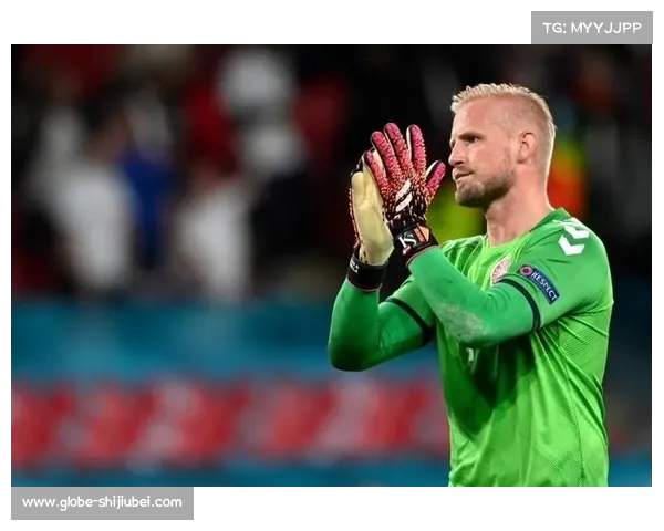 拜仁考虑小舒梅切尔作为新门将备选方案的内幕解析 拜仁考虑小舒梅切尔作为新门将备选方案的内幕解析