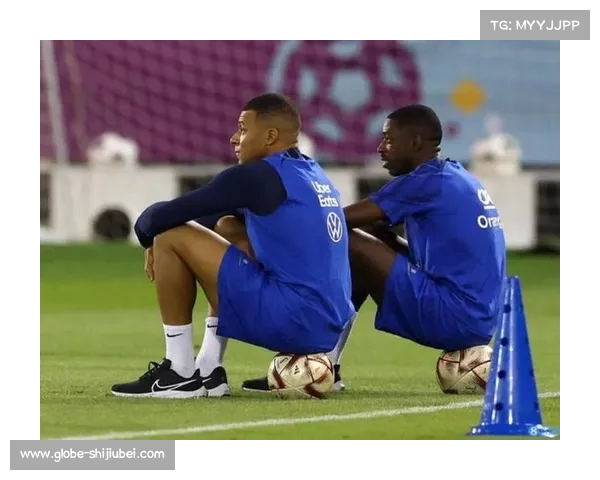 金球奖悬念重重 登贝莱与拉菲尼亚暗中较量 姆巴佩成最大争夺焦点