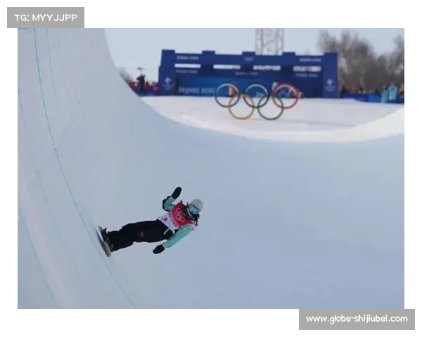 中国女将崭露头角 四名滑雪选手携手晋级U型场地决赛 中国女将崭露头角 四名滑雪选手携手晋级U型场地决赛